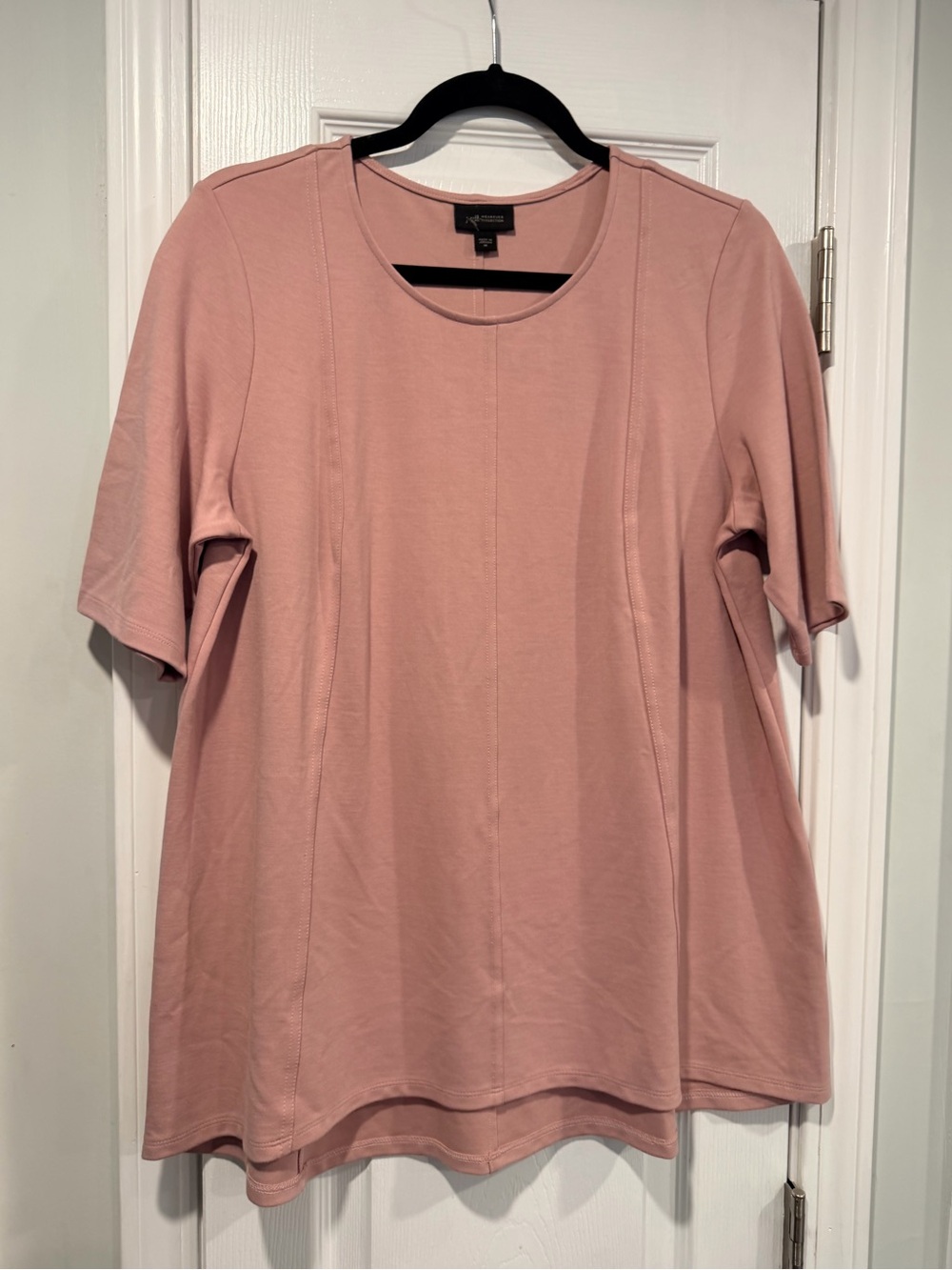 NWOT J. Jill Wearever Collection Size M Short Sleeve Seamed Stretch Tunic Top